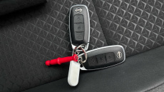 Nissan Juke 1.0 DiG-T N-Connecta 5dr DCT Petrol Hatchback